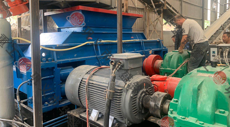 石頭制砂機安裝現(xiàn)場