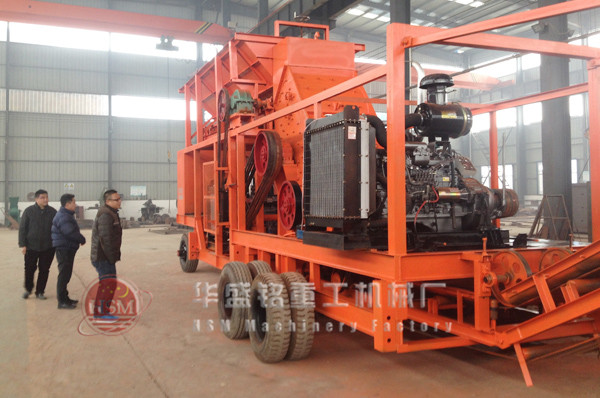 移動對輥制砂機時產量150噸多少錢？