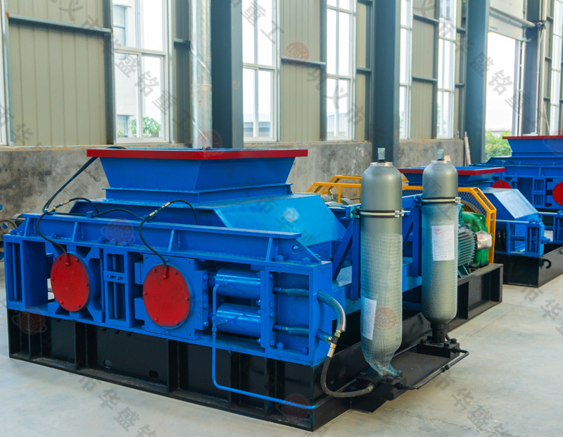 全自動(dòng)大型液壓對輥破碎機(jī)型號,價(jià)格高嗎?
